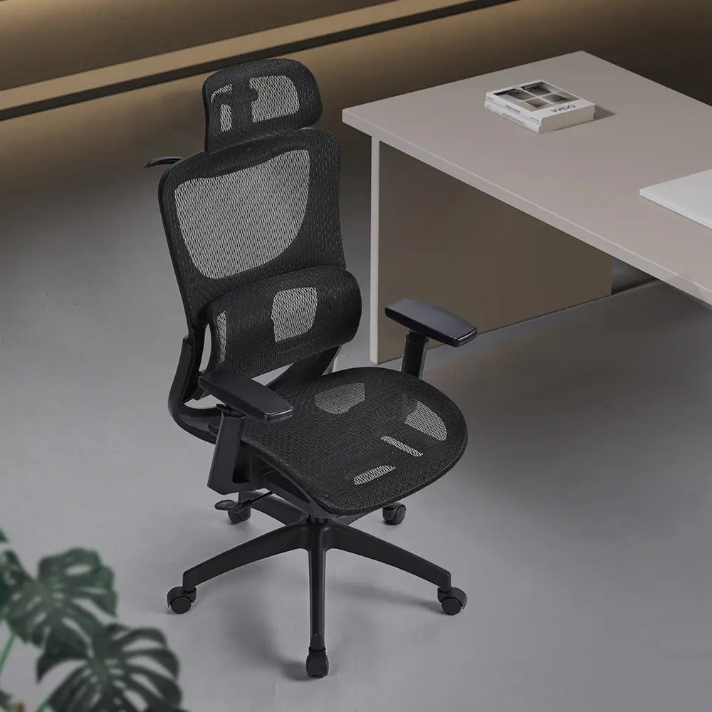 Standard Cushy office chair with ergonomic design